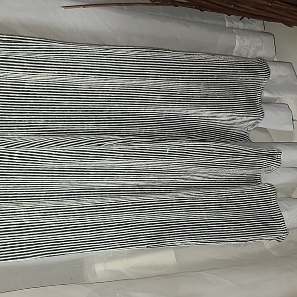 Caution to the Wind Pantsuit - Picture 3 of 6